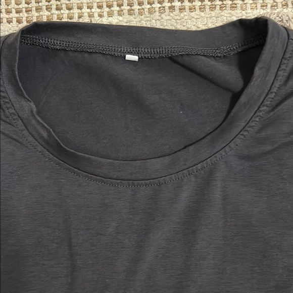 Classic Black Crew Neck Short Sleeve Tee - Picture 3 of 6